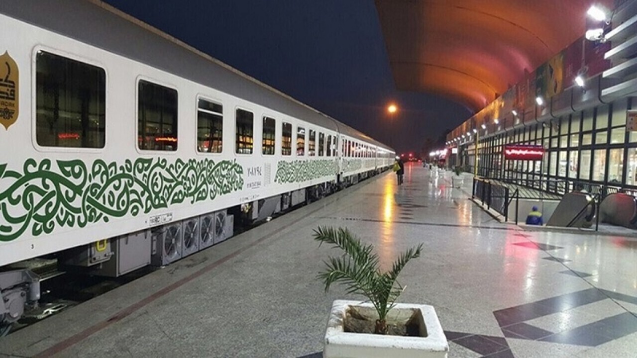 حرکت اولین قطار مسافربری مشهد به هرات در هفته آینده 