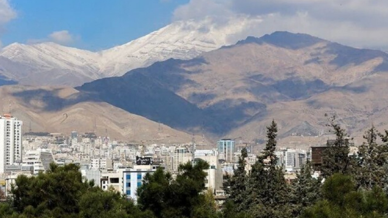 کیفیت هوای تهران قابل قبول است