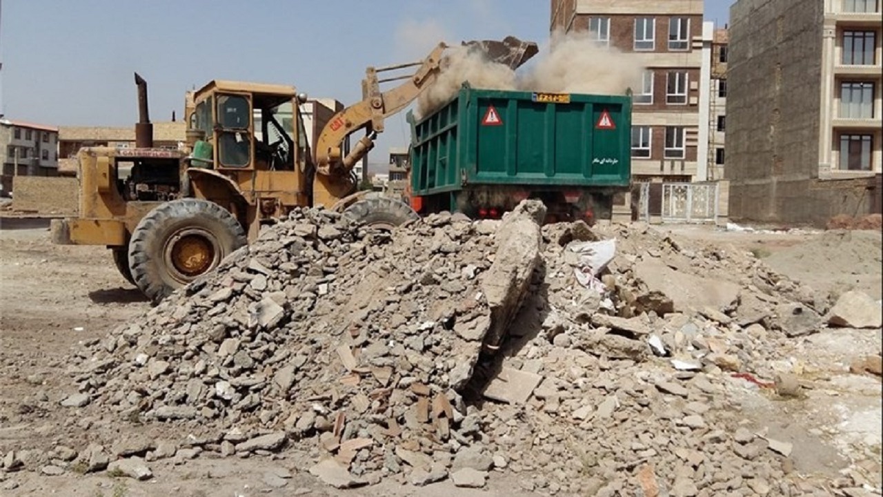 جمع‌آوری بیش از هزار تن نخاله ساختمانی در شهرکرد