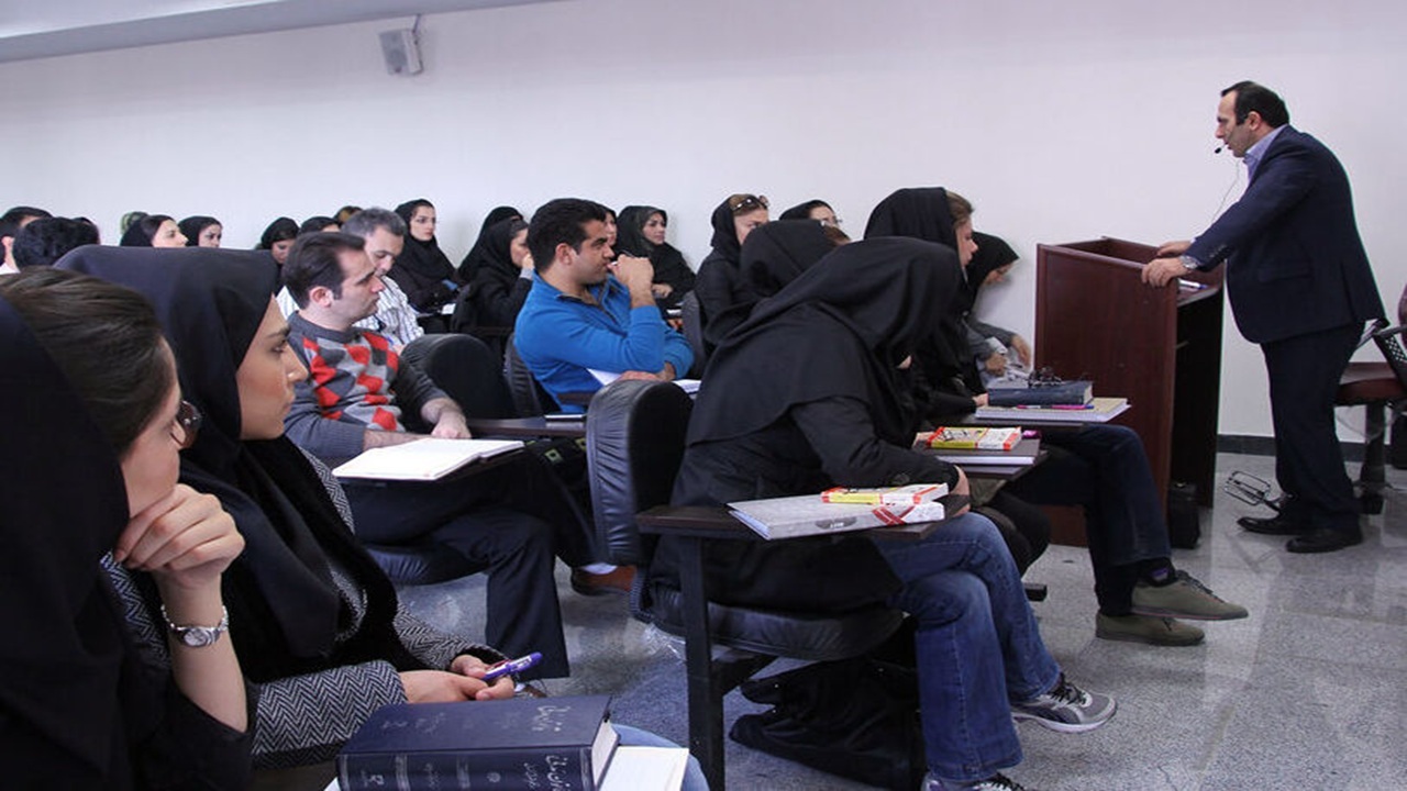 مشکلات تاخیر در صدور کد استخدامی اعضای هیئت علمی از زبان شهروندخبرنگار