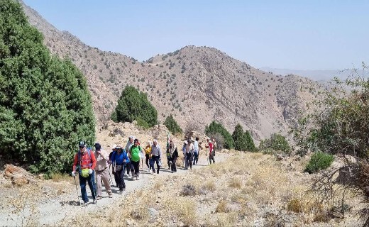 صعود مشترک به قله یزد کوهنوردان ایران و افغانستان + تصاویر