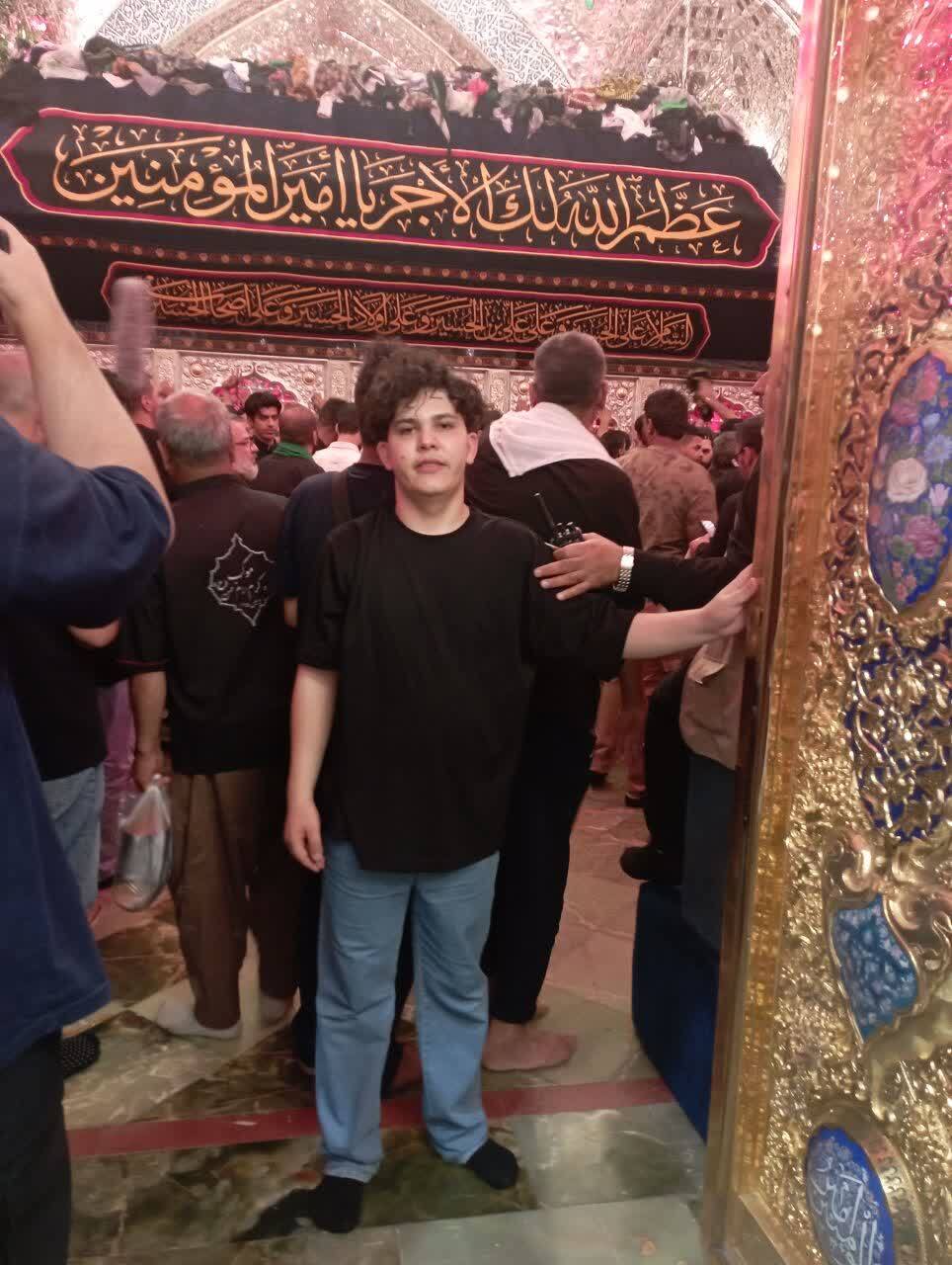قابی خاطره انگیز از  حال و هوای حرم امام علی(ع) در روز اربعین