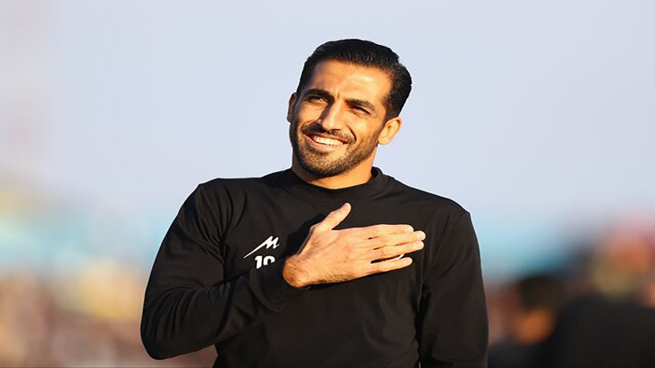 هاشمیان به باشگاه پرسپولیس: نیازی به وحید امیری ندارم