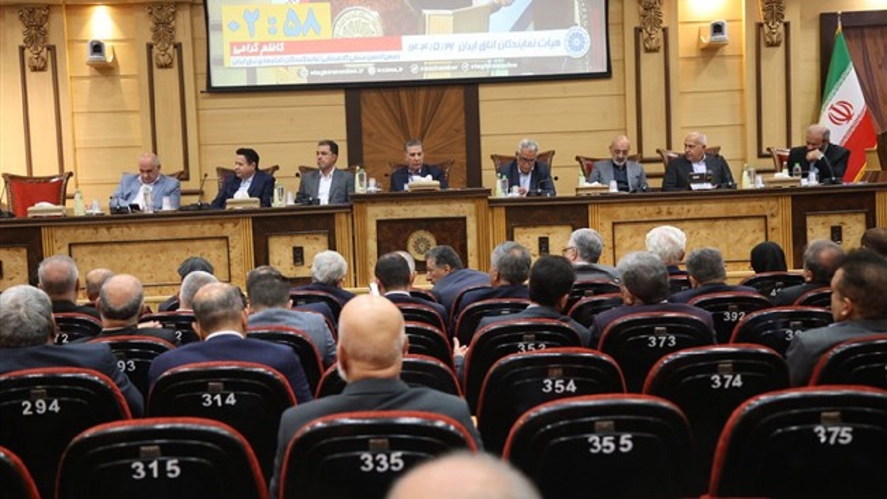پرداخت خسارت به یک هزار و ۵۲۰ خودروی سواری در حادثه بندر شهید رجایی