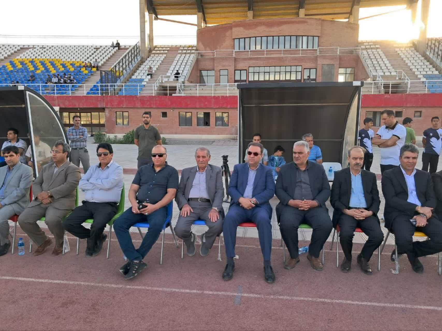 برگزاری مسابقات گرامیداشت و پاسداشت پیشکسوستان فوتبال در نیشابور