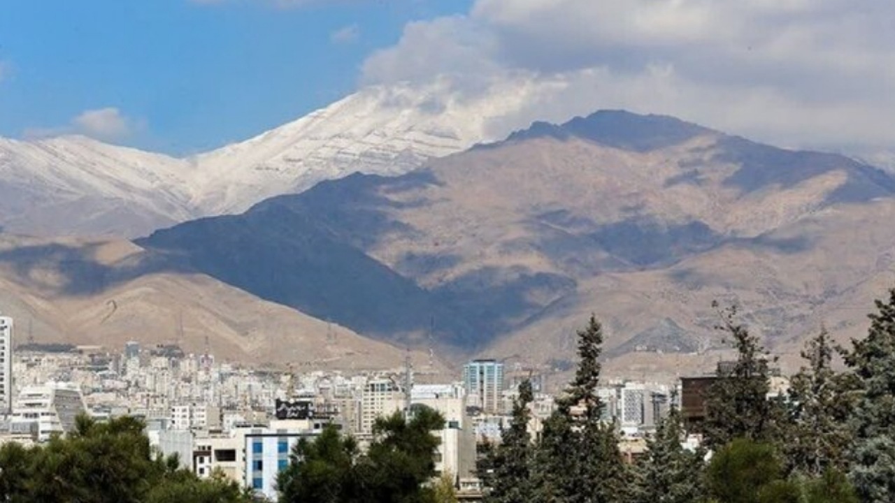 کیفیت هوای تهران قابل قبول است