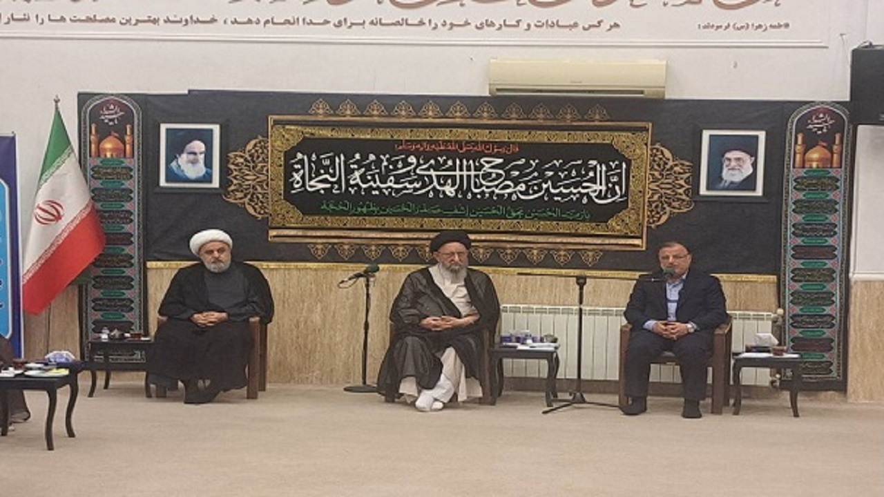 استان ما الگوی همدلی و وحدت اقوام و مذاهب در کشور است