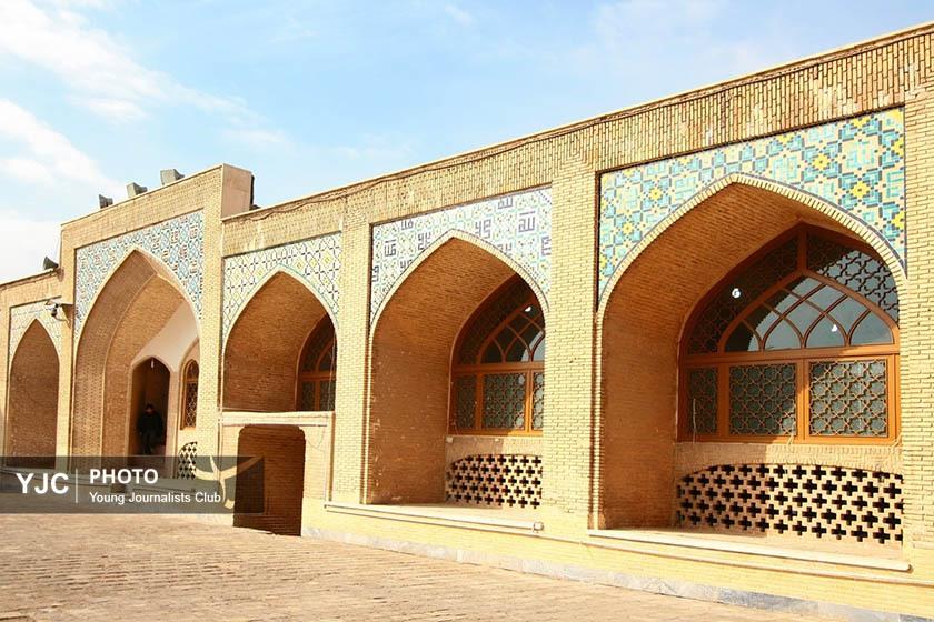 قاب&zwnj;هایی از شکوه مسجد جامع قم