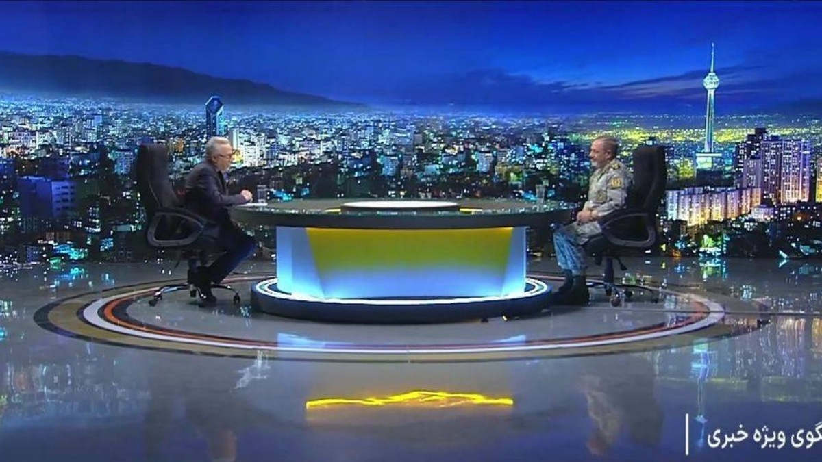 باشگاه خبرنگاران -اگر ضعف نشان دهیم دشمنان جری‌تر خواهند شد/ اگر اسرائیل جرات تعرض مجدد پیدا کند از تجهیزات جنگی جدیدی استفاده خواهیم کرد