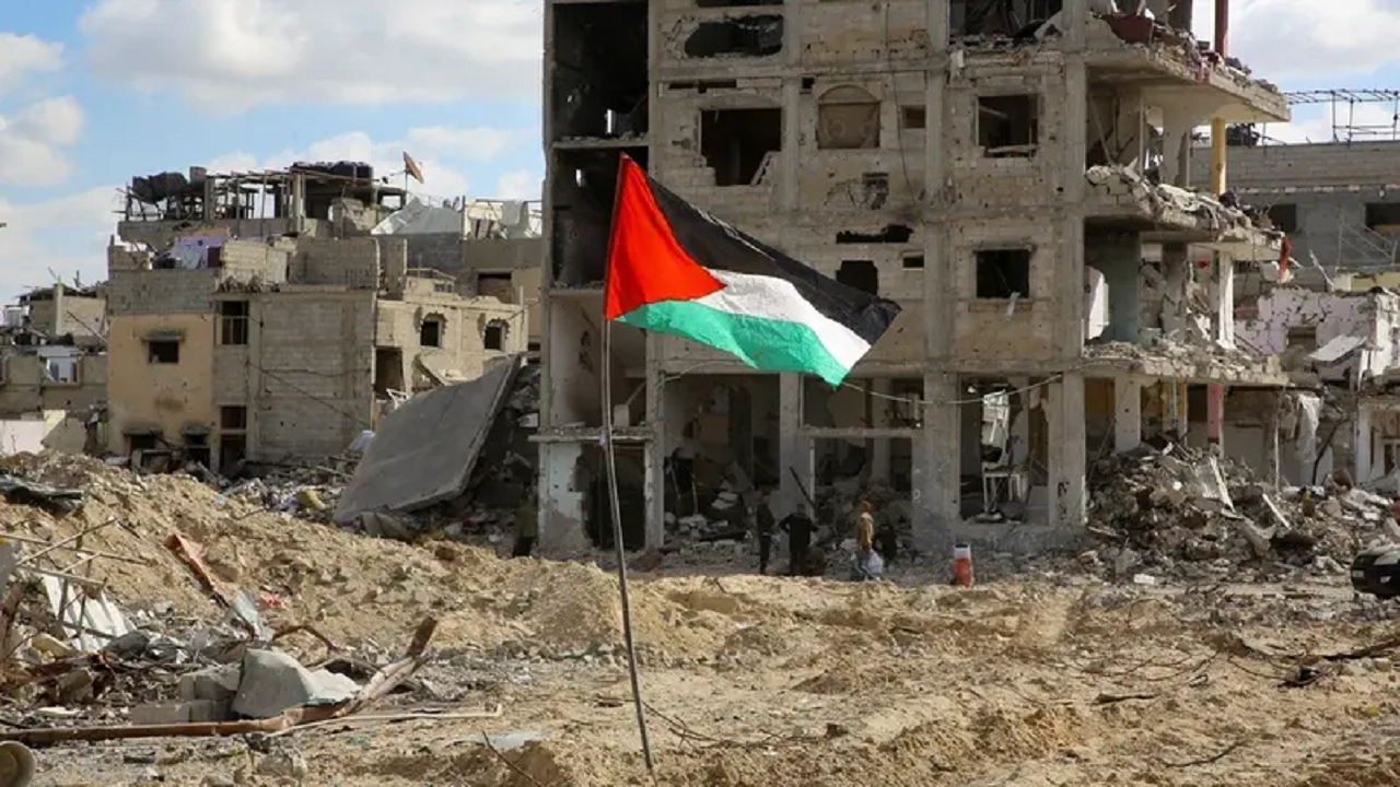 واکنش‌ متفاوت فلسطینیان به تصمیم فرانسه برای به رسمیت شناختن دولت فلسطین
