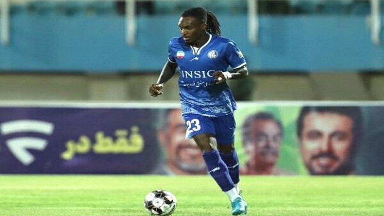 بلاتکلیفی پرسپولیس در قرارداد با بیفوما