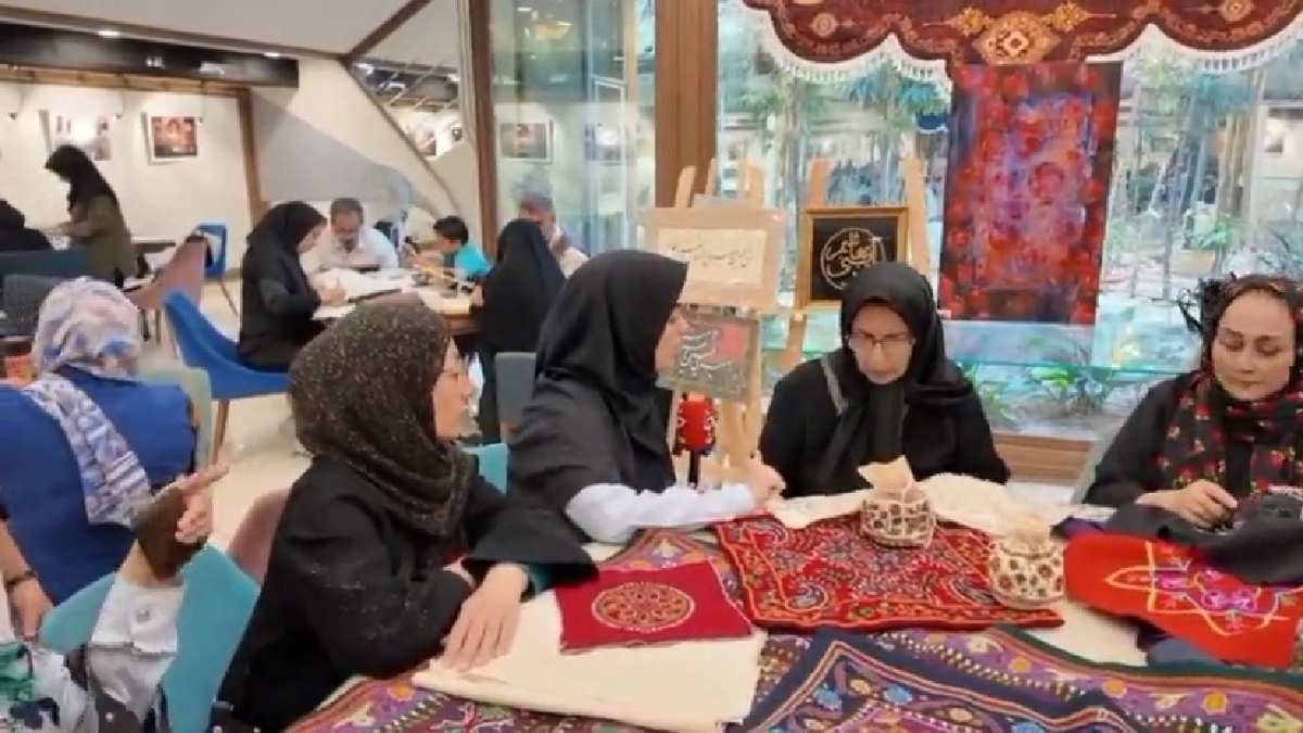 باشگاه خبرنگاران -کارگاه هنری «ایرانِ حسین» در برج آزادی برگزار شد