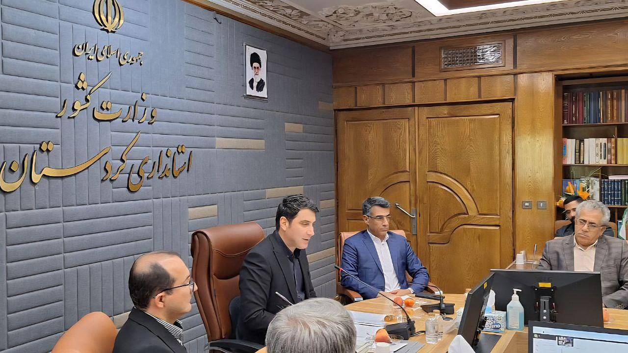 بیش از ۵۰ درصد مسیر مریوان فاقد پوشش مناسب تلفن همراه؛ نگرانی‌ جدی برای زائران