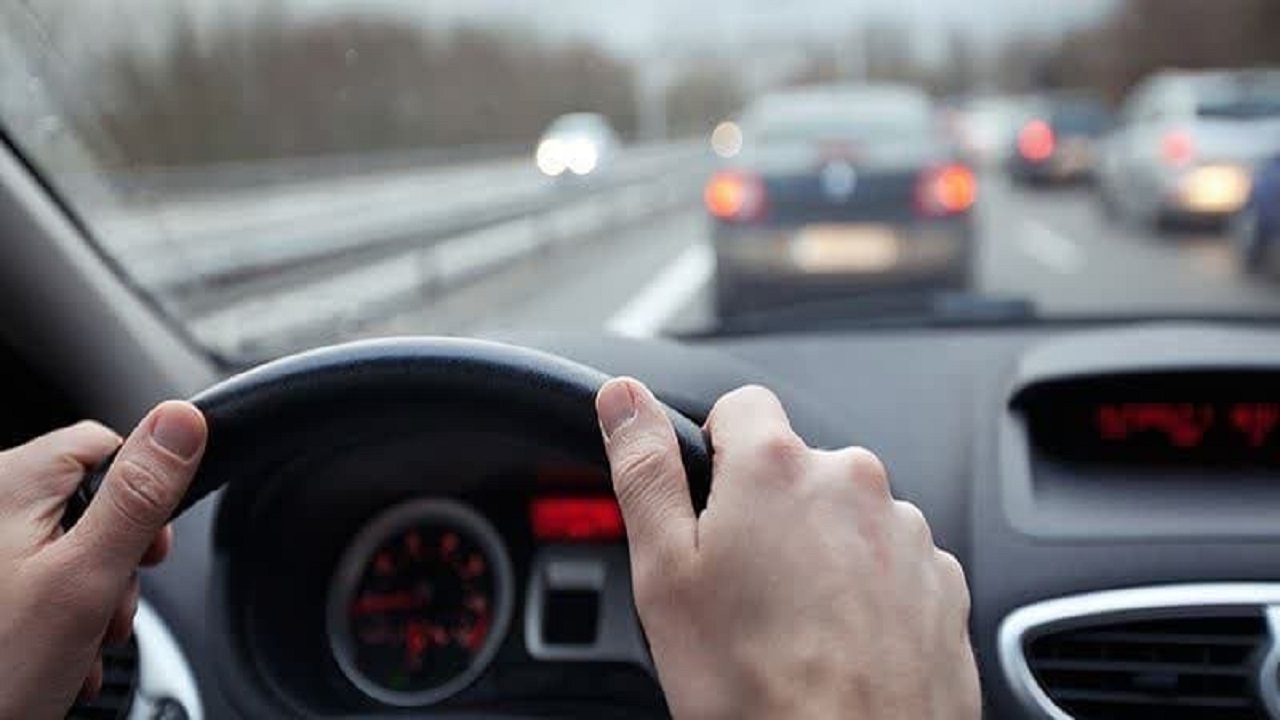 سفر ایمن با رعایت قوانین رانندگی