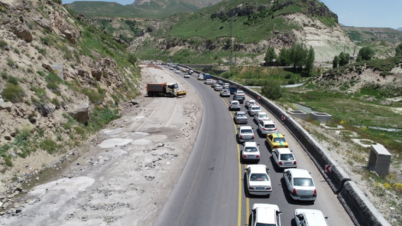 جاده‌های مازندران همچنان پر تردد