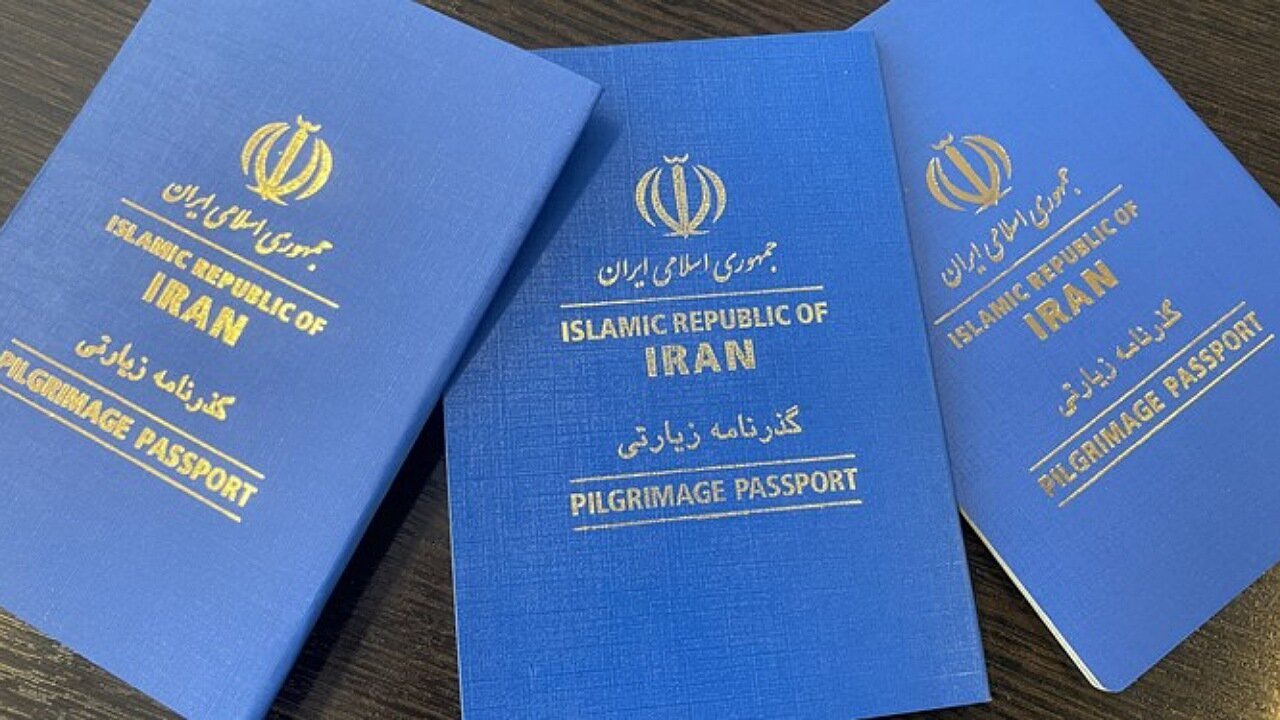 زائران اربعین حسینی در انتظار رفع اختلال سایت ثبت نام گذرنامه زیارتی