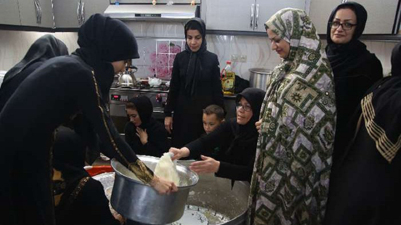 در این آشپزخانه، زن‌ها معجزه می‌کنند