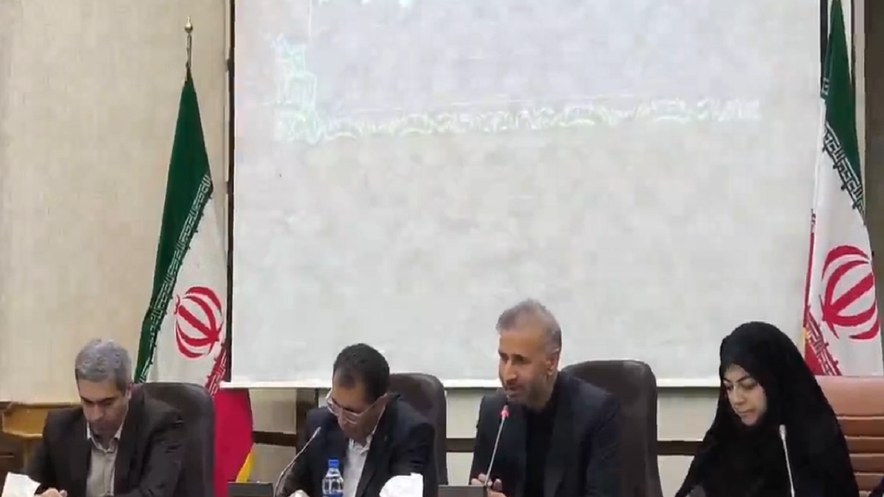 پروژه فیبر نوری شهر عجب‌شیر تا پایان شهریور به بهره‌برداری می‌رسد