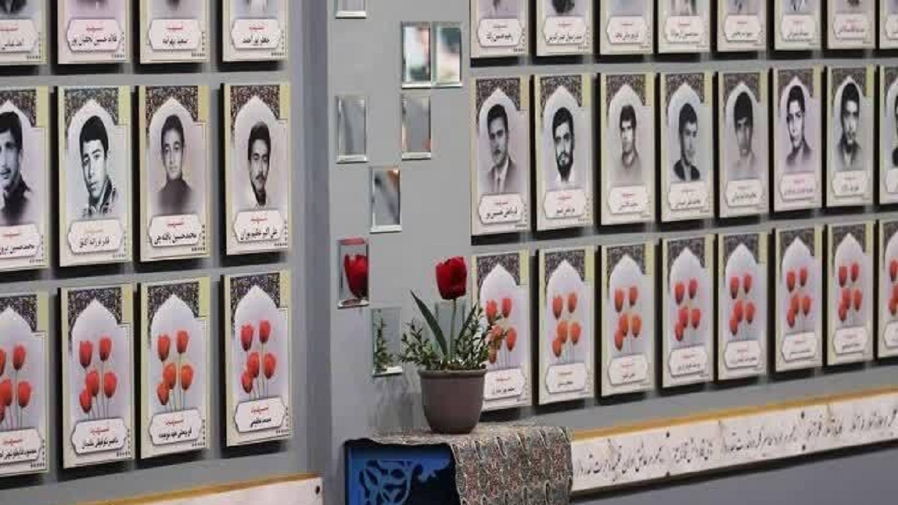 افزودن تصاویر شهدای جنگ تحمیلی ۱۲ روزه به موزه فرهنگسرای الغدیر تبریز