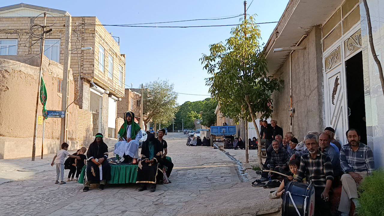 برگزاری مراسم تعزیه خوانی به سبک اهالی روستای گردشگری توآباد