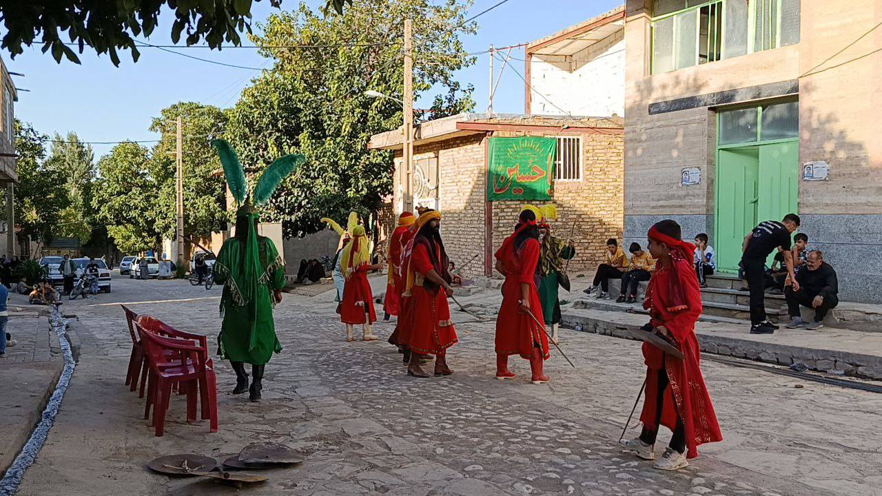 برگزاری مراسم تعزیه خوانی به سبک اهالی روستای گردشگری توآباد