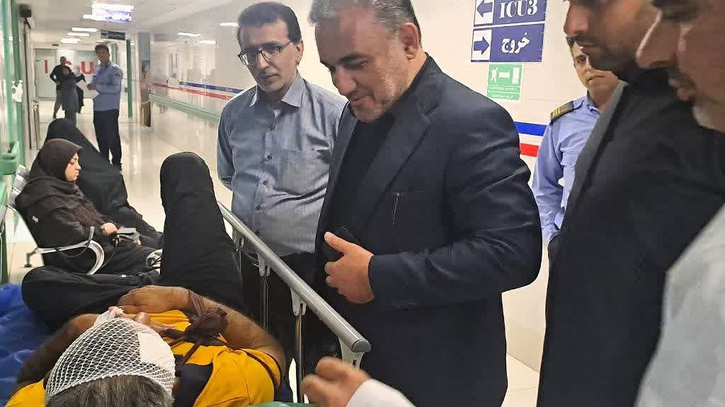 واژگونی مینیبوس حامل تیم والیبال نوجوانان چهارمحال و بختیاری در محور گرمسار – قم واژگونی مینیبوس حامل تیم والیبال نوجوانان چهارمحال و بختیاری در محور گرمسار – قم