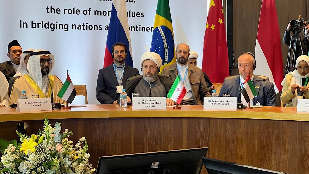 ایمانی‌پور: جاده ابریشم نماد همزیستی ادیان برای رسیدن به اهداف مشترک است