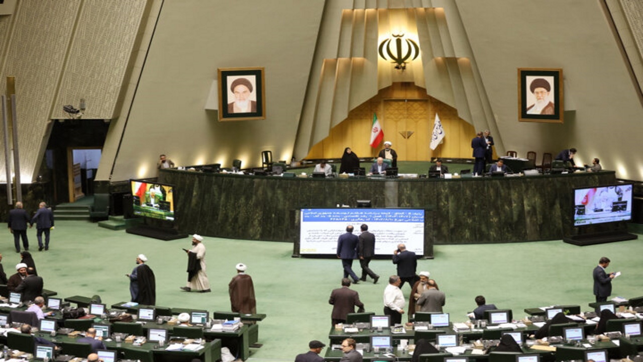 اصلاح طرح تشدید مجازات همکاری با کشور‌های متخاصم در مجلس
