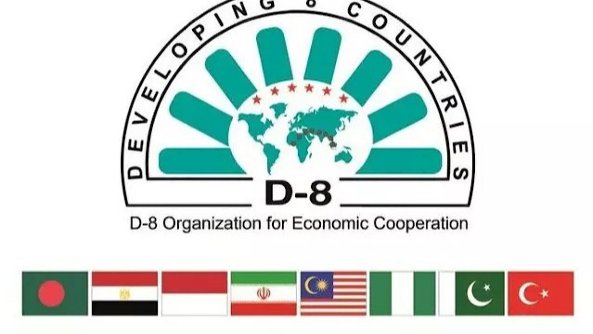 بارش برف پاییزی در ارتفاعات عینالی تبریز