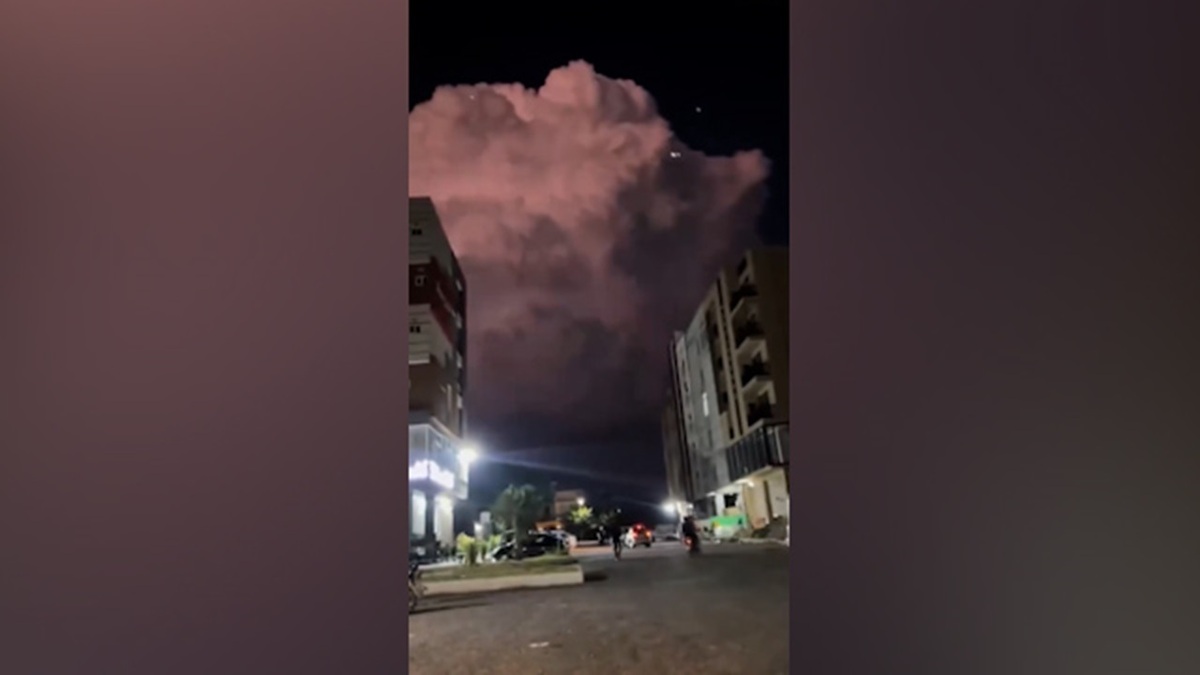 حرکت چشم‌گیر ابر قله سبلان و برخوردش با دریاچه ساوالان + فیلم