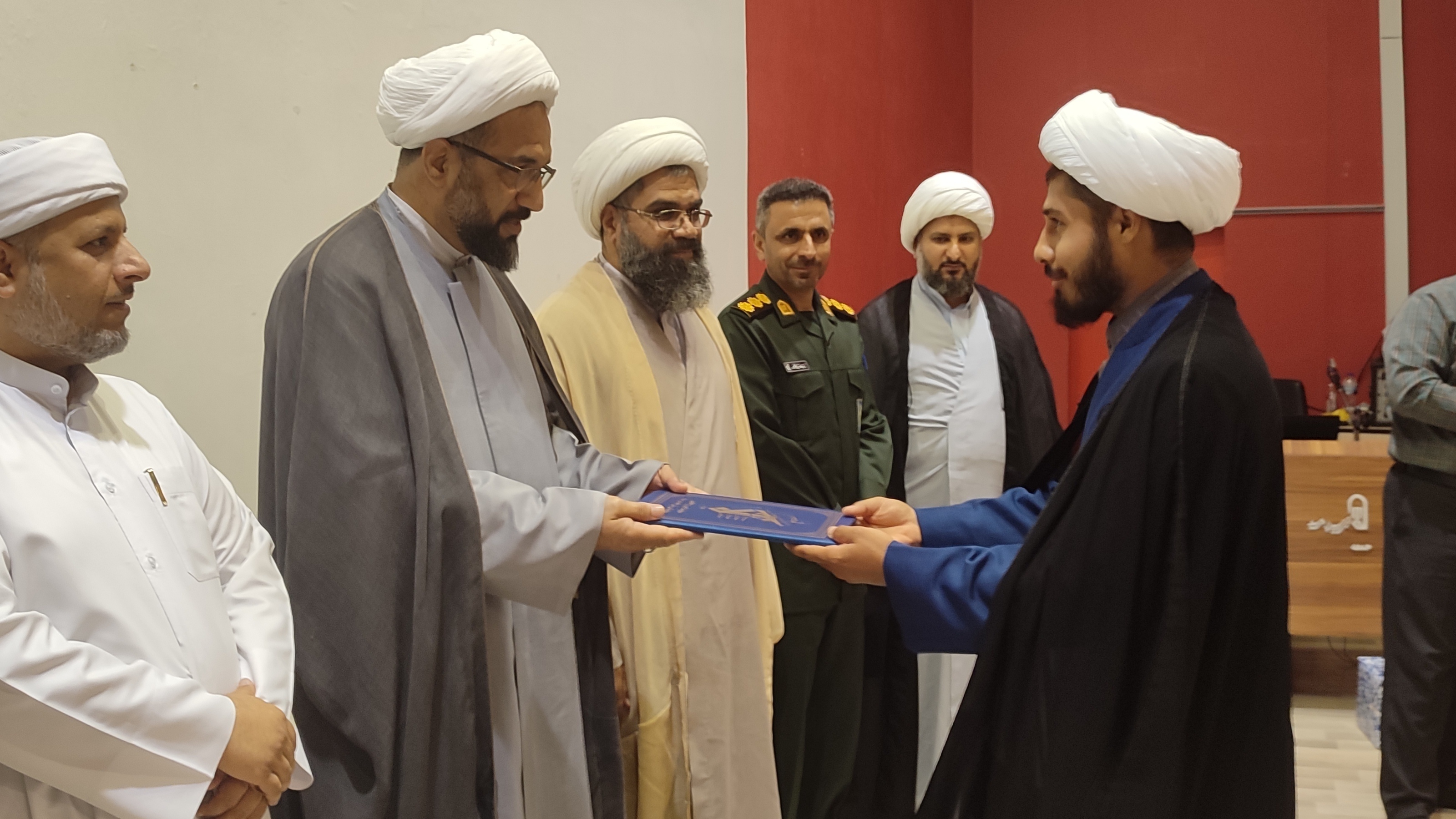 مسئول جدید دفتر نمایندگی ولی‌فقیه در ناحیه سپاه بندرلنگه منصوب شد