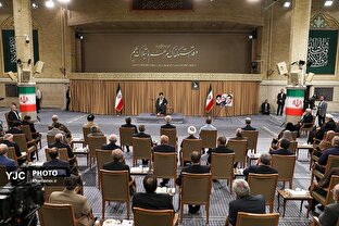 دیدار رئیس‌جمهور و اعضای هیئت دولت با رهبر انقلاب اسلامی