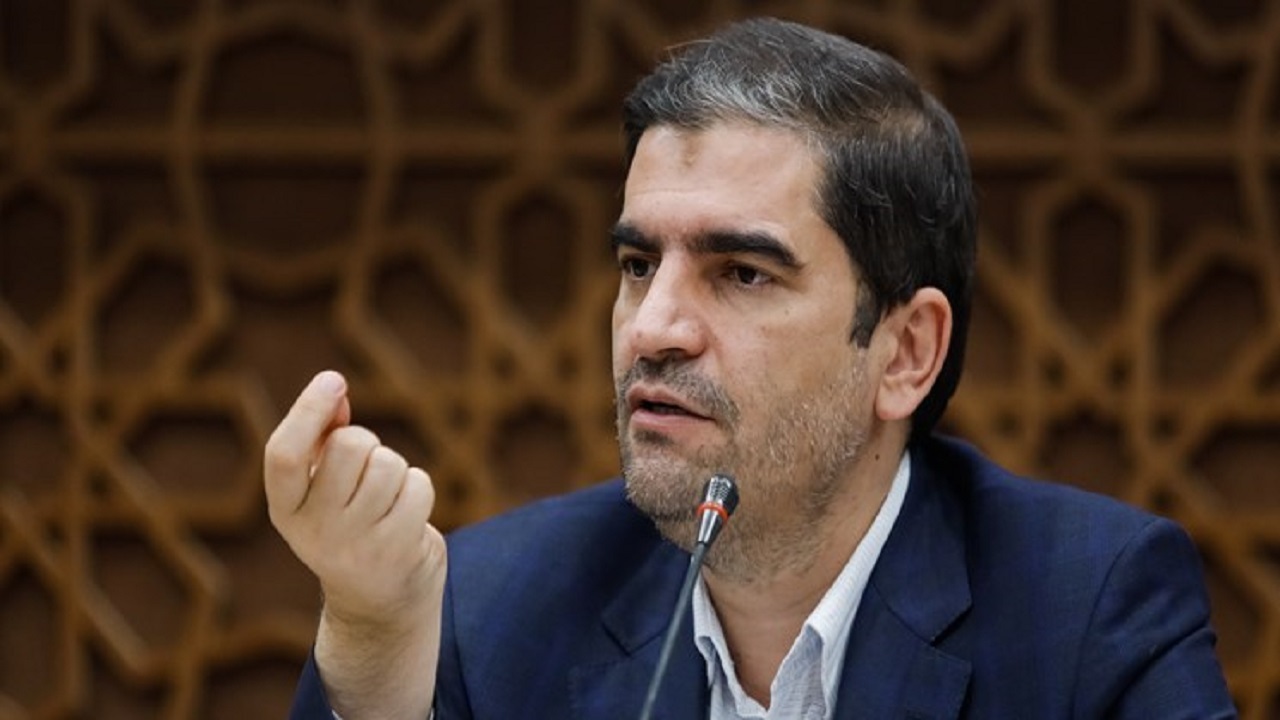 قاضی زاده هاشمی: بودجه صدا و سیما برای حق پخش تلویزیونی ۵۰۰ میلیارد تومان است