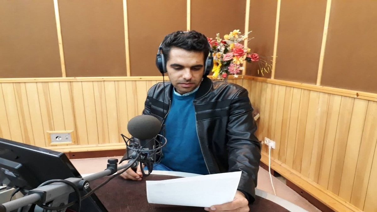 باشگاه خبرنگاران -پخش ویژه‌برنامه رادیویی سکو در رادیو قزوین