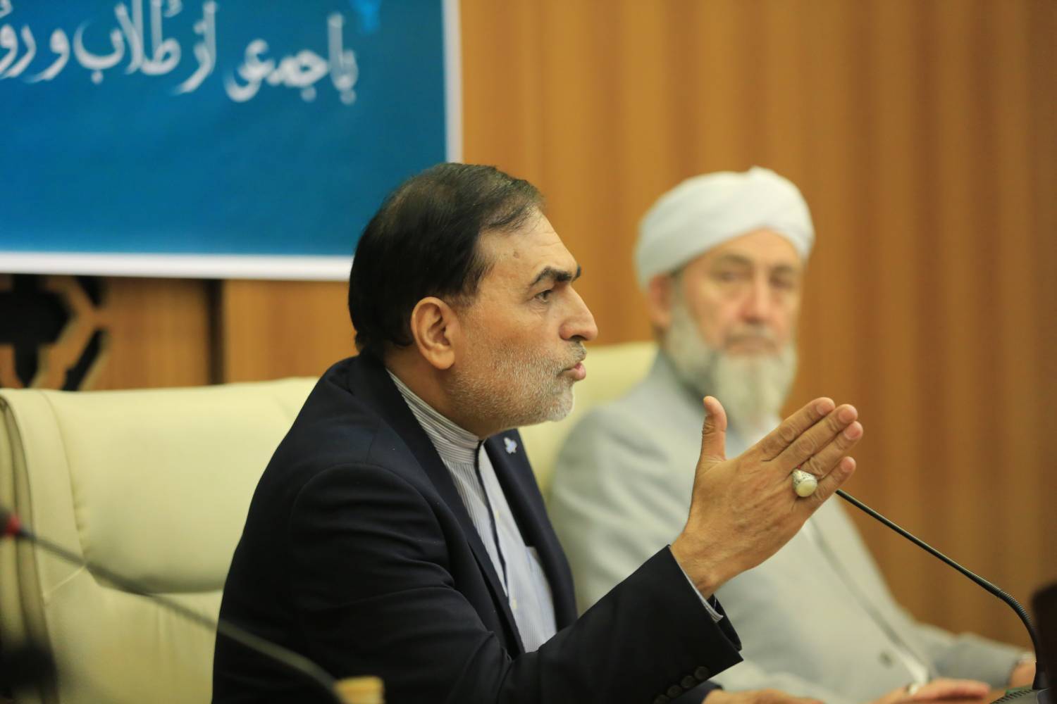 دیدار علمای اهل سنت با دکتر عابدینی معاون سیاسی