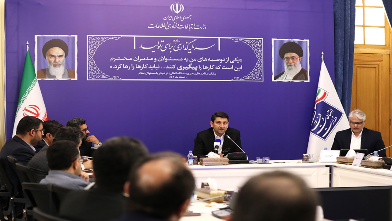 راه نجات کشور بزرگ شدن بخش خصوصی است/ موتور اصلی بهره‌وری در اقتصاد، نوآوری و فناوری است