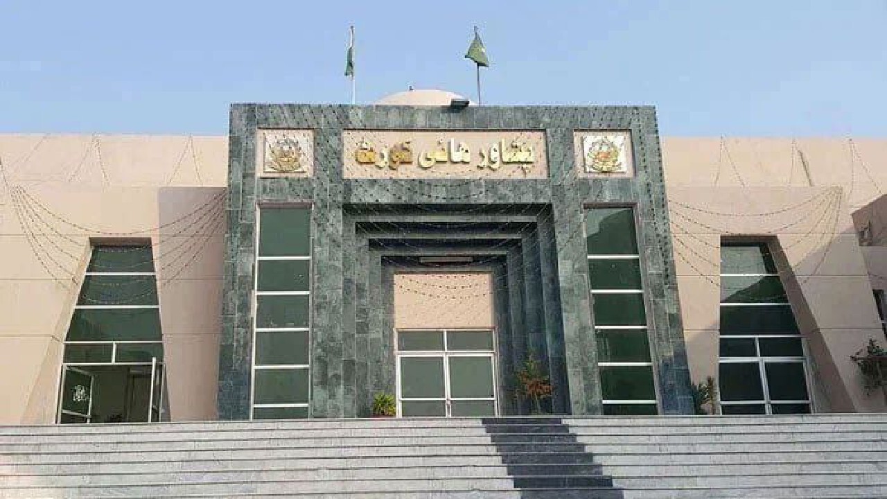اخراج پناهجویان افغانستانی؛ پاکستان ۵۱ خانواده را مستثنی کرد