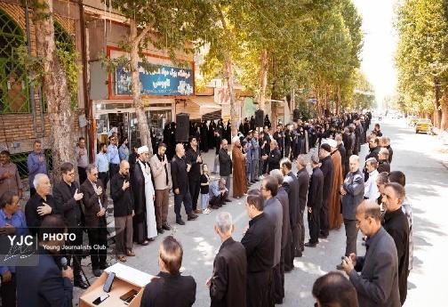 لحظه&zwnj;های عاشقی و ارادت؛ مردم لرستان در سوگ امام رضا (ع) + تصاویر