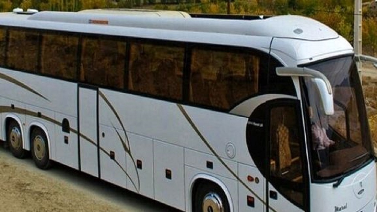 کشف اتوبوس سرقتی در محور گرمسار از سوی تیم نامحسوس پلیس راه