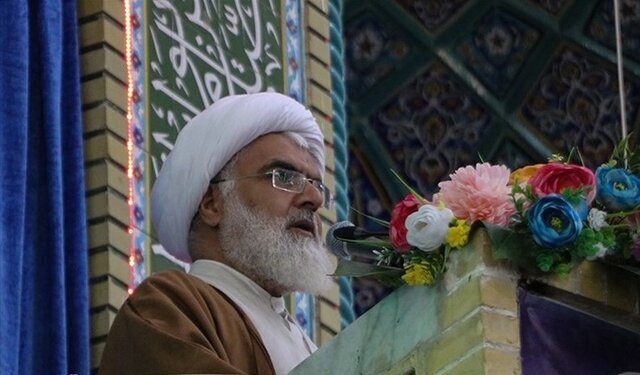 توجه ویژه به معیشت مردم؛ تأکید امام جمعه موقت کرمان در خطبه‌های نماز جمعه