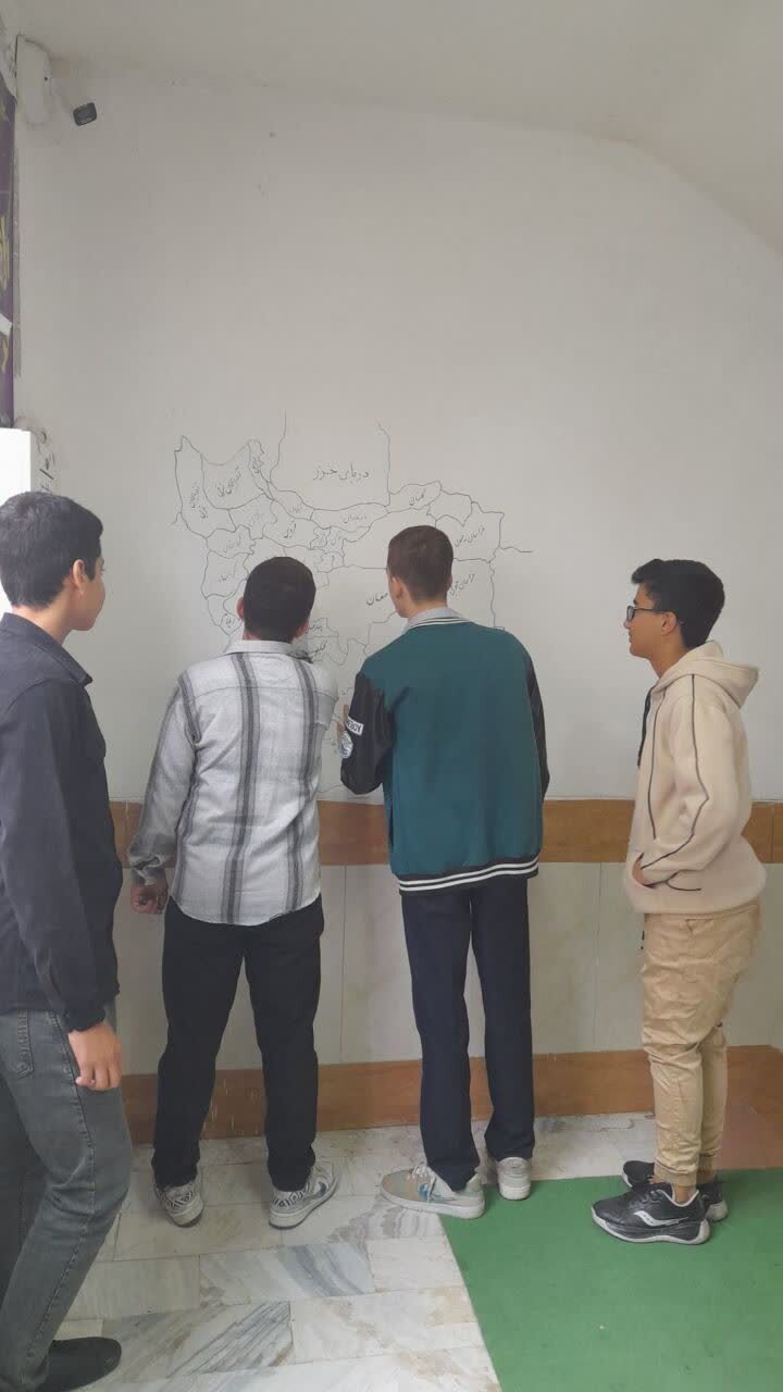 اهتزاز پرچم مقدس جمهوری اسلامی ایران