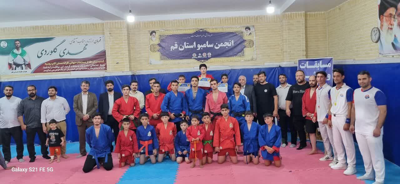 تصاویری از برگزاری مسابقات بین باشگاهی سامبو در قم به مناسبت هفته وقف