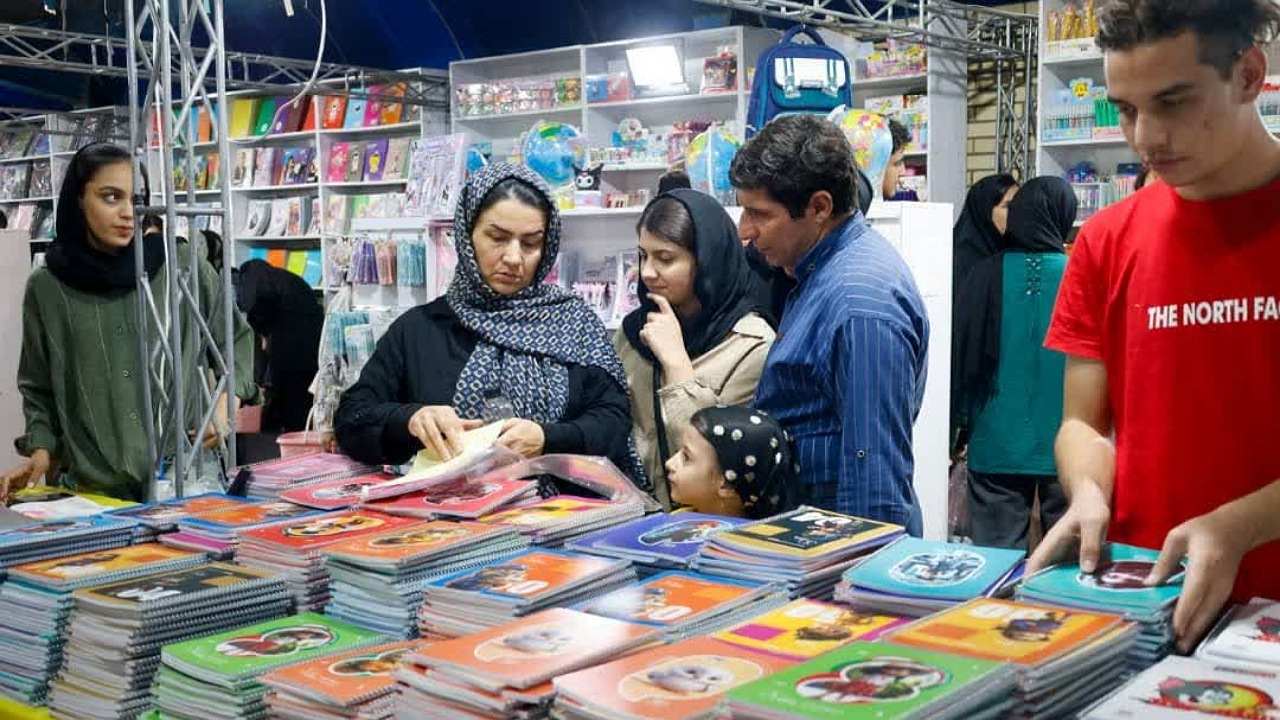 گشایش نمایشگاه پاییزه اقلام اساسی در شهرکرد