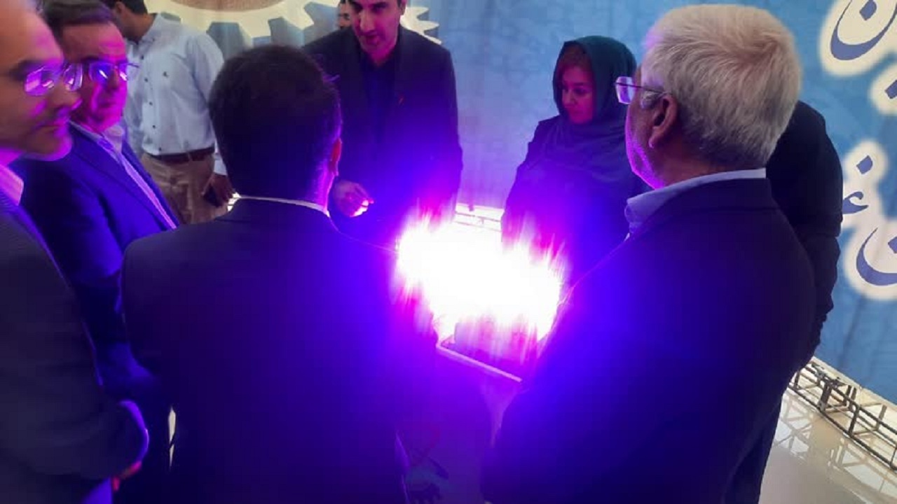 رونمایی از ۶ محصول فن آور ارومیه+تصاویر