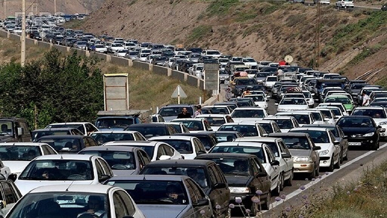 ترافیک سنگین در آزادراه تهران - شمال و قزوین - کرج