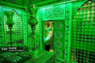 آیین غبارروبی ضریح مطهر آستان مقدس امامزاده صالح (ع)