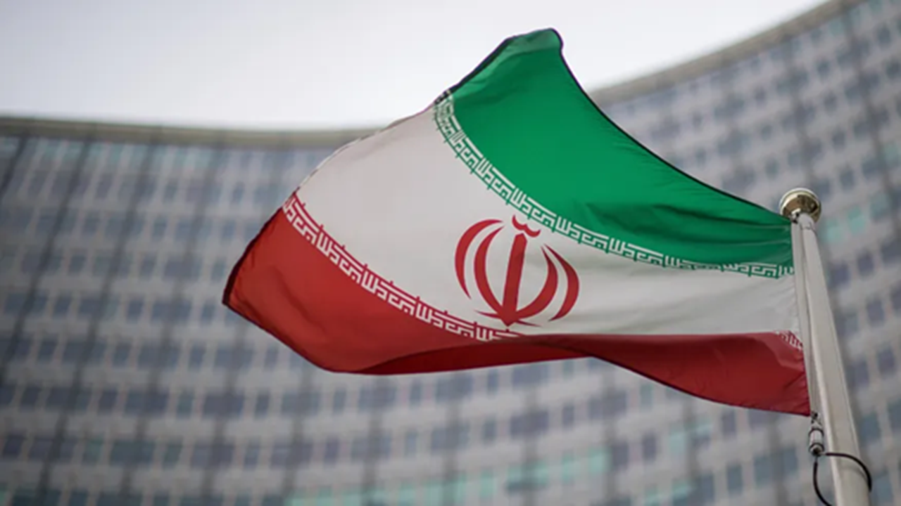 رویترز: فرصت ۸ روزه ایران و اروپا برای جلوگیری از بازگشت تحریم‌ها