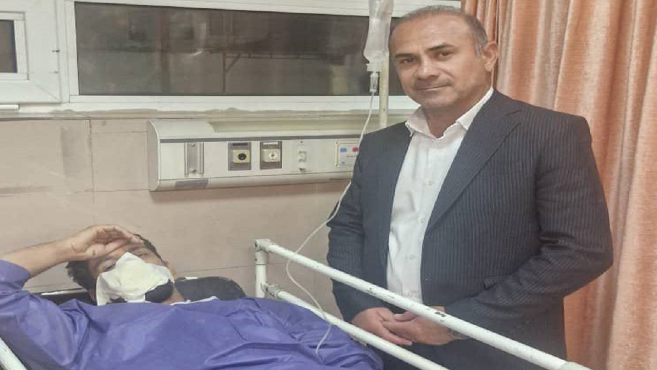 عذرخواهی مدیرکل ورزش و جوانان فارس و تأکید بر برخورد قانونی با مقصران حادثه ورزشگاه پارس