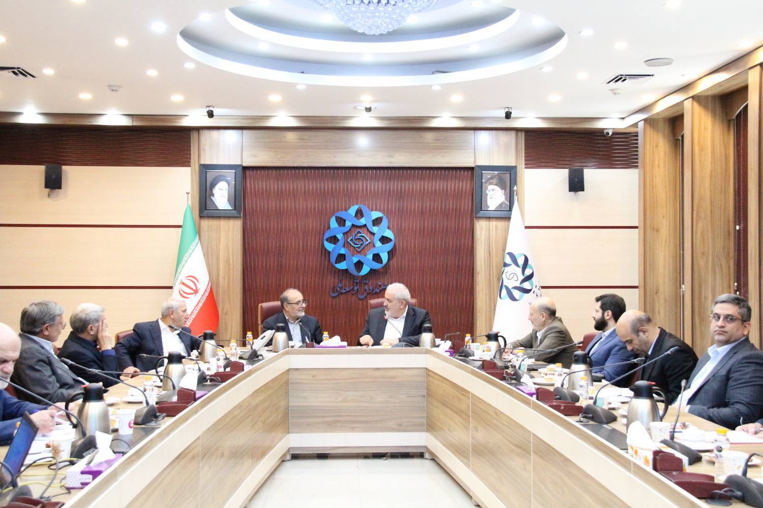 سرمایه گذاری برای احداث ۷ هزار مگاوات نیروگاه‌های خورشیدی