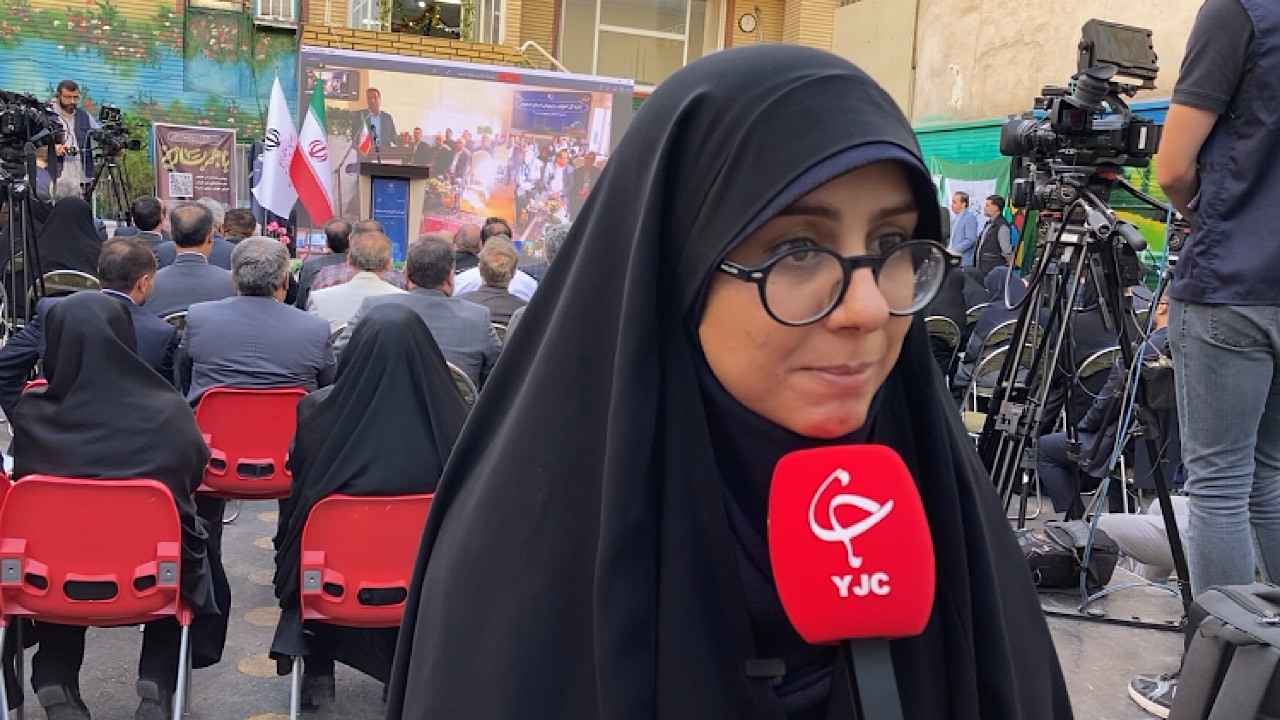 خرید لباس فرم مدرسه آزاد است